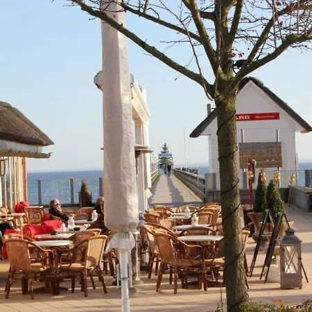 Apartamento Altes Strandhus Casa Stranddune Scharbeutz